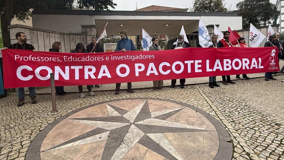 PARO EN PORTUGAL | Gran seguimiento en Portugal de la huelga general en contra la reforma laboral del Gobierno