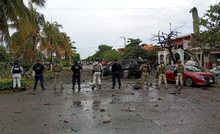 Al menos dos muertos y siete heridos por la explosión de una bomba en Michoacán