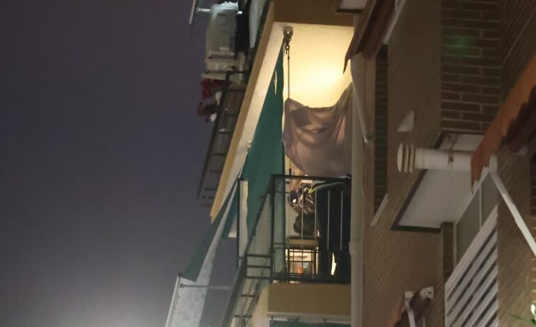 VIOLENCIA DE GÉNERO ALICANTE | Asesina a cuchilladas a su pareja en Alicante y luego se ahorca en el balcón