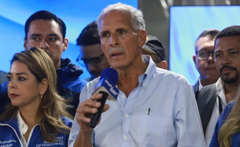 Trump acusa al Gobierno de Honduras de tratar de «cambiar los resultados» de las elecciones y reclama la victoria de su candidato, ‘Tito’ Asfura