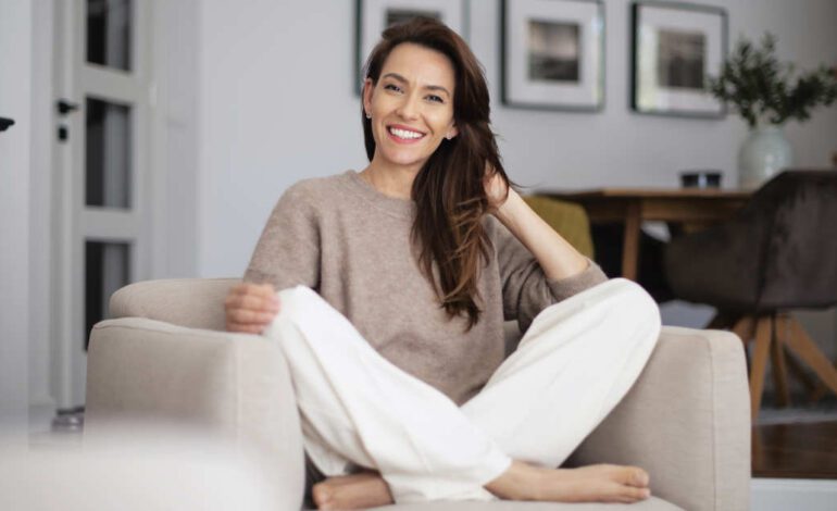 “Si puedes hacer estos tres ejercicios básicos en casa te mantendrás fuerte y en forma durante años”