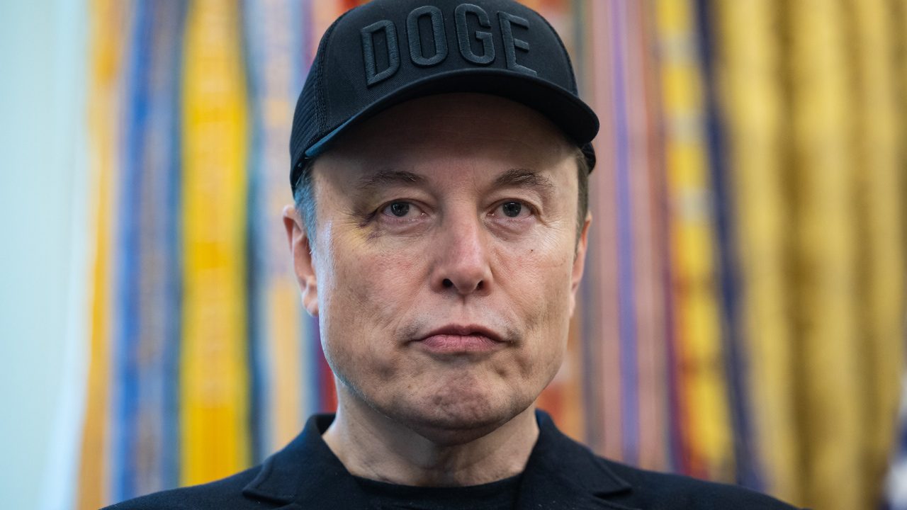 Elon Musk pide la «abolición» de la Unión Europea tras la multa a la red social X de 120 millones