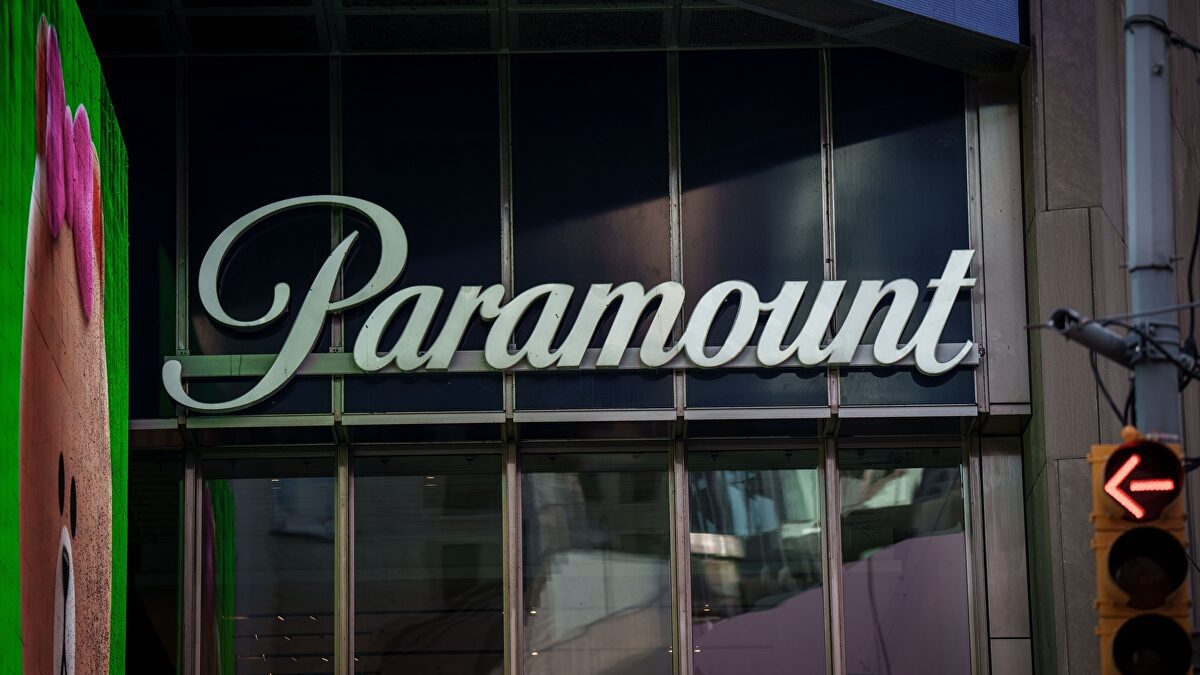 Paramount lanza una OPA de 108.000 millones de dólares por Warner y eclipsa el pacto con Netflix