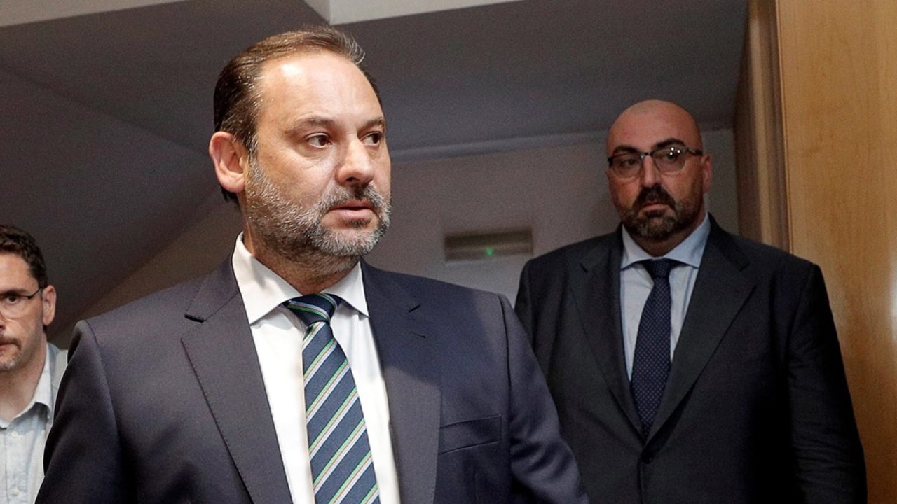 El hijo del putero y el asador de txistorras ya son patriotas; por Antonio Maestre