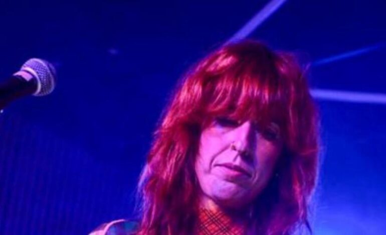 Marisa Valle Roso lanza un villancico sobre «Las salguerinas» de Pillarno