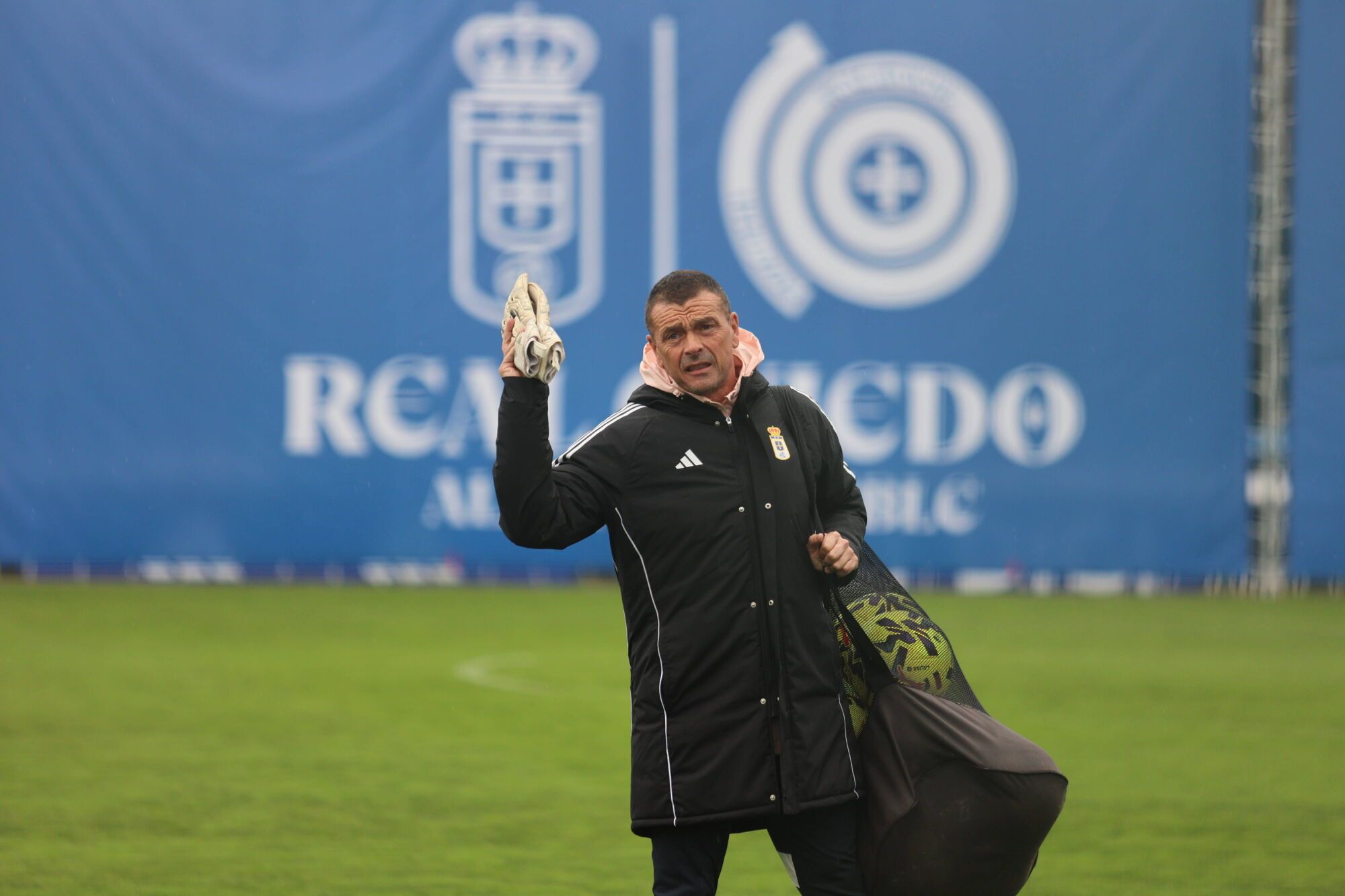 Así fue el primer entrenamiento de Guillermo Almada con el Real Oviedo