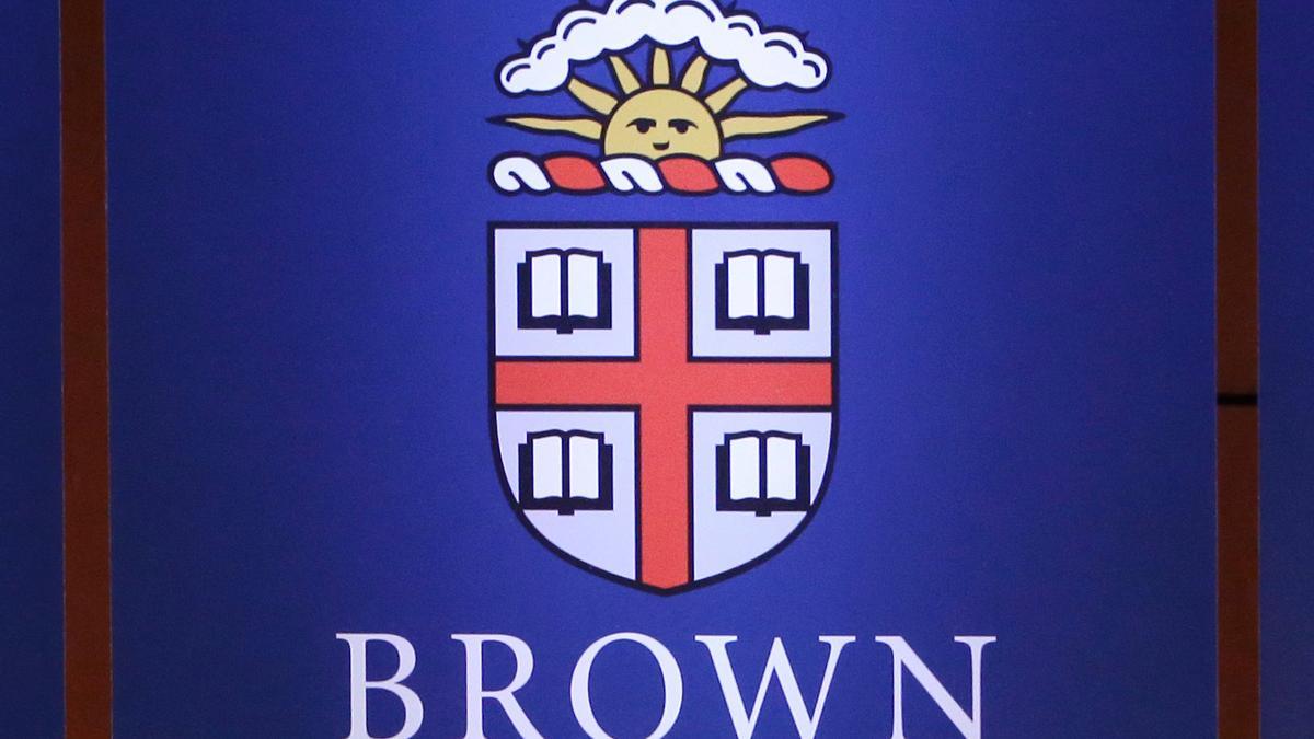 Reportan un tiroteo activo en un campus de la prestigiosa Universidad de Brown, en Rhode Island
