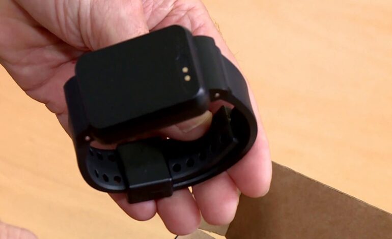 El sistema de pulseras actualizará su cobertura para mejorar su eficacia e informar a los jueces