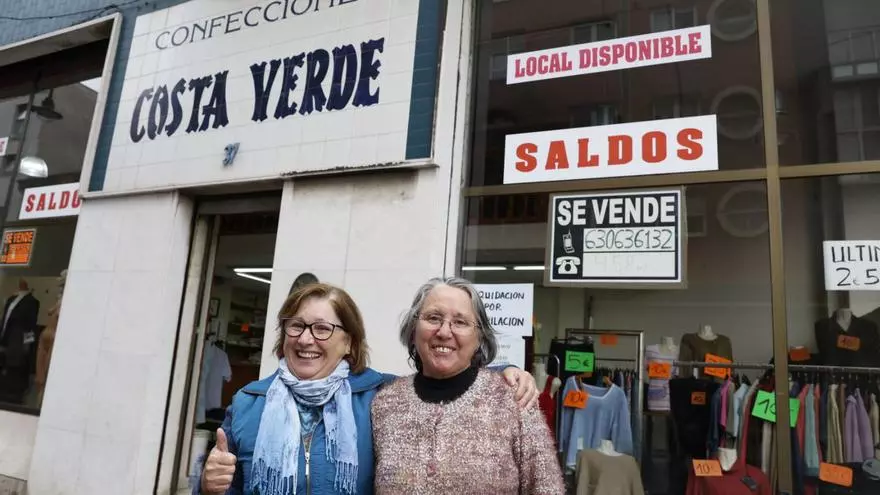 Gijón se despide de otras de sus históricas tiendas de ropa en la zona de poniente por jubilación: "Lo vamos a vivir con mucha tristeza"