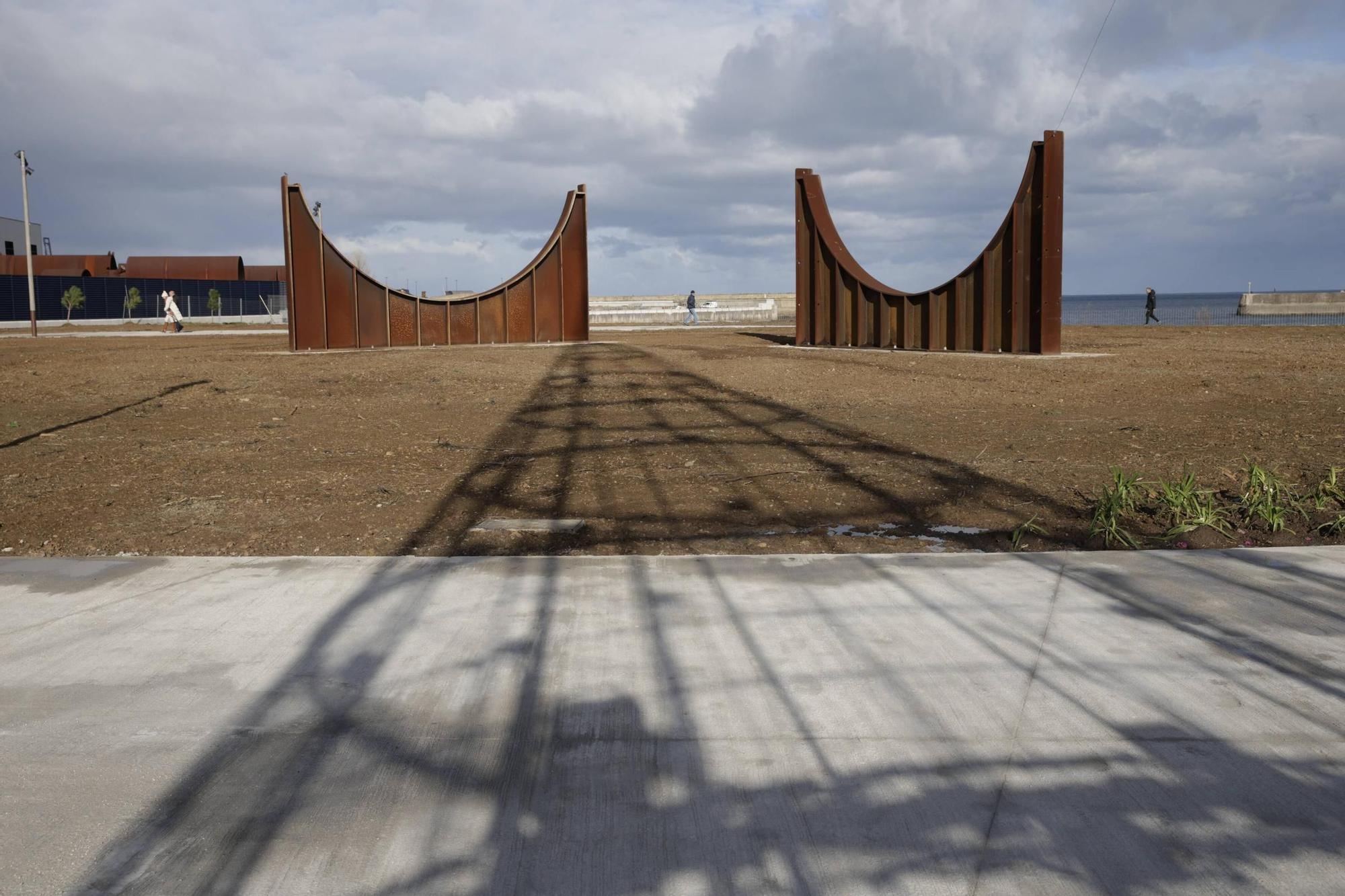 El Paseo Naval de Gijón ya está abierto a la ciudadanía (en imágenes)