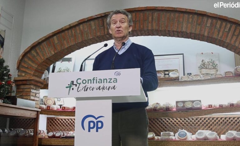 ELECCIONES EXTREMADURA | Feijóo lanza la campaña del PP ‘a tortas’ en Casar de Cáceres: «Nuestros candidatos no son marionetas que manejamos desde Madrid»