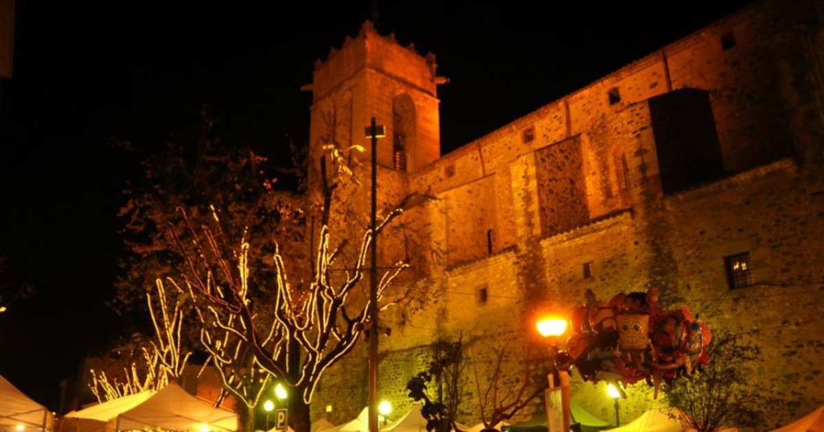 a solo media hora de la capital catalana