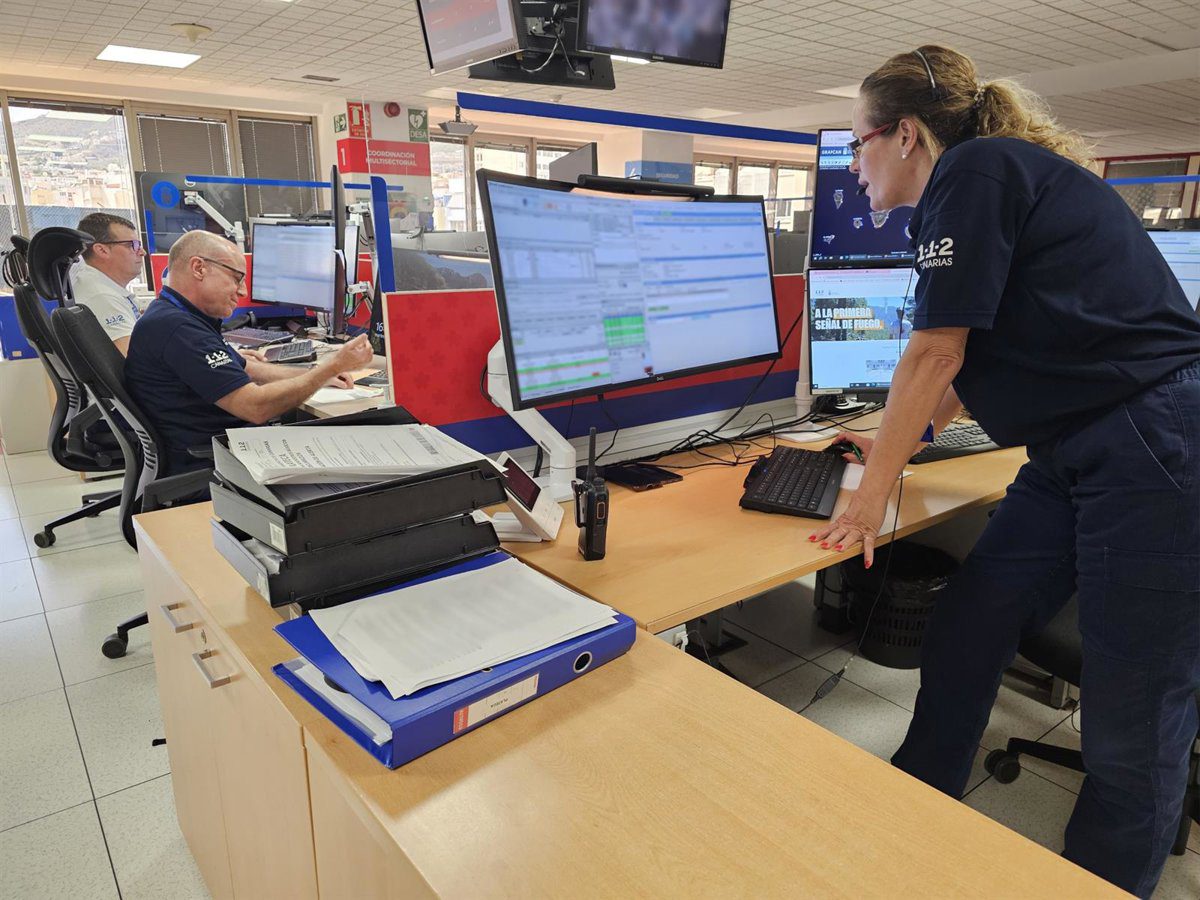 Dos jóvenes, uno de ellos menor de edad, heridos al sufrir una caída con una motocicleta en Mogán (Gran Canaria)