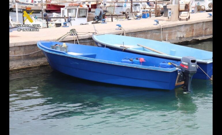 Interceptadas 24 personas tras llegar en patera a Felanitx (Mallorca)