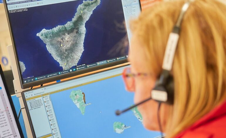 Herida una mujer de 50 años tras el vuelco de un vehículo en una vía de La Laguna (Tenerife)