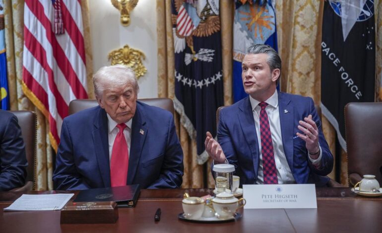Un organismo de control concluye que Hegseth puso en riesgo a tropas de EEUU al compartir por Signal planes de guerra