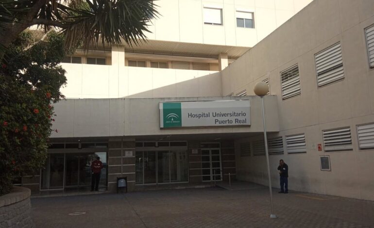 Agredida una enfermera en el Hospital de Puerto Real (Cádiz) por un familiar de una paciente