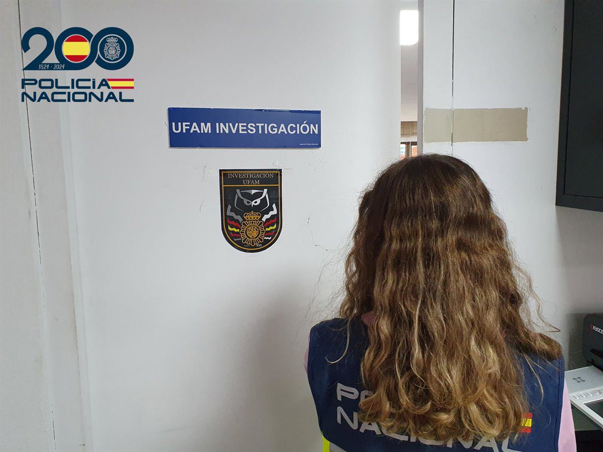 La Policía investiga a un profesor de Palma por una posible «conducta inapropiada» con una alumna