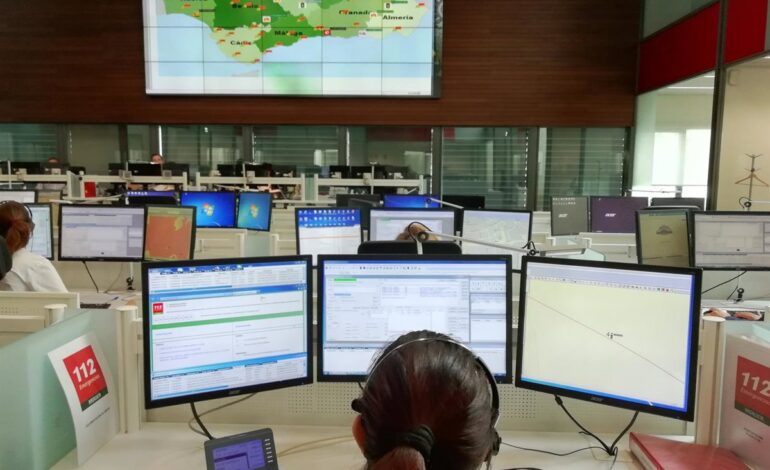 El incendio de un camión en la A-92 Pulianas (Granada) sin heridos deja afecciones al tráfico