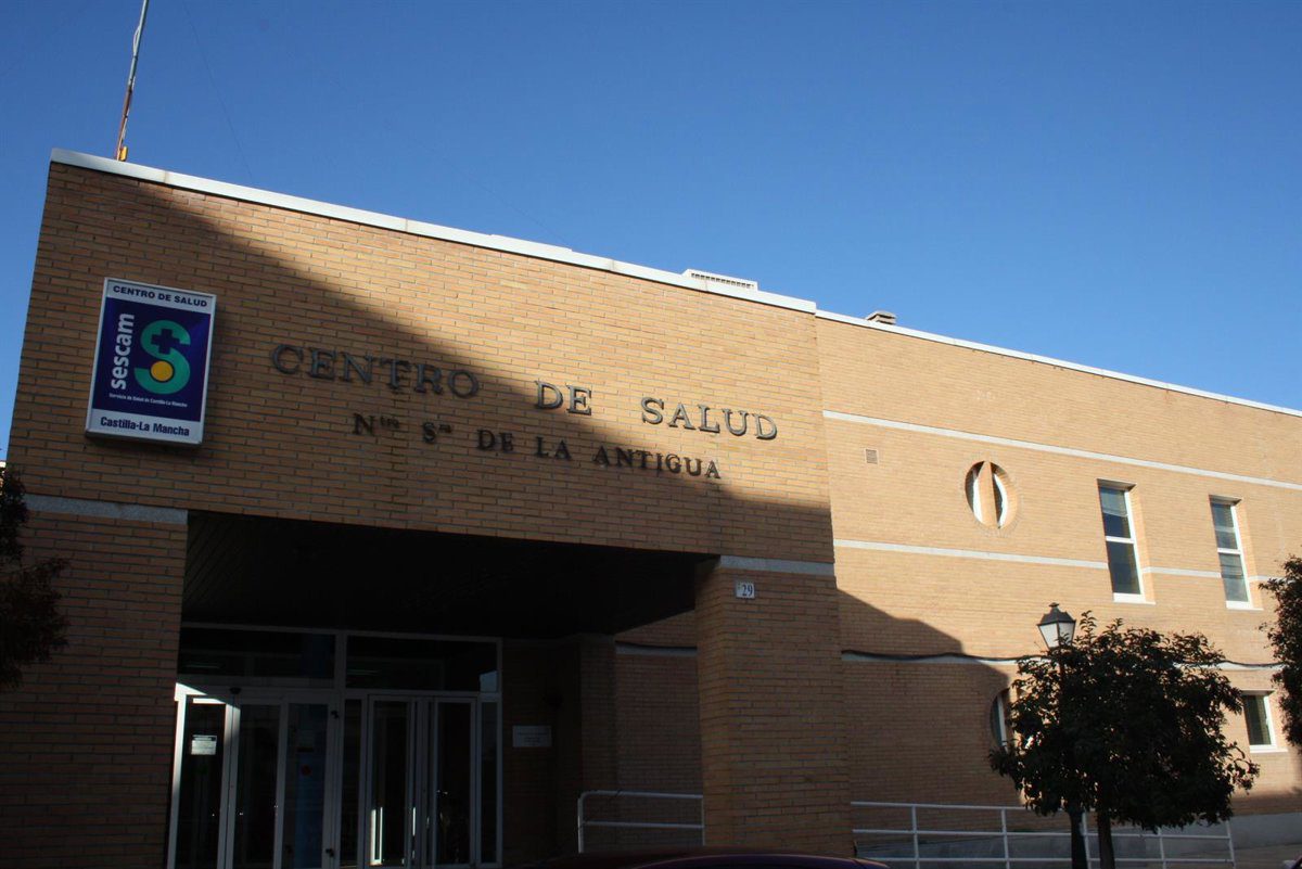 Atienden a un joven en Mora herido por un arma de fogueo