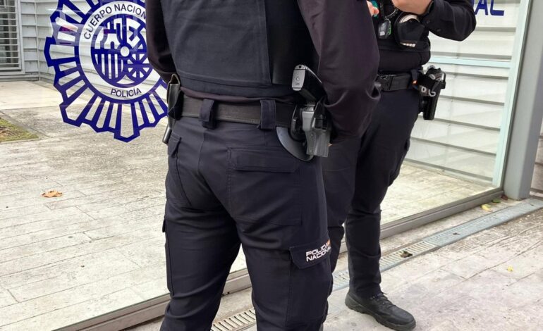 En libertad un detenido tras destrozar los espejos retrovisores de dos vehículos estacionados en Valladolid