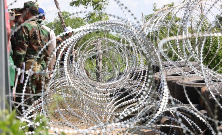 Tailandia acusa a Camboya de la muerte de un soldado y despliega cazas en la frontera