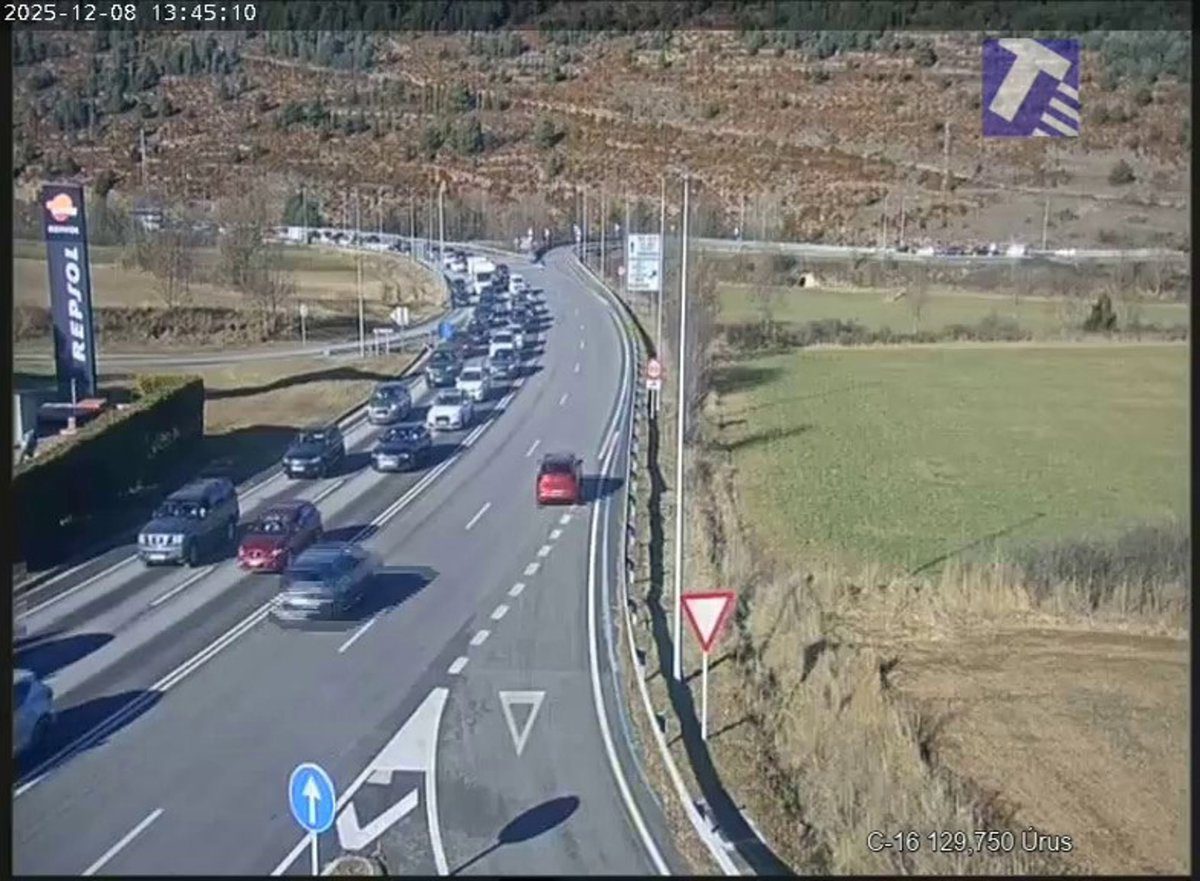 53.000 coches vuelven al área de Barcelona hasta las 14 horas de este lunes, un 21,2% de los previstos