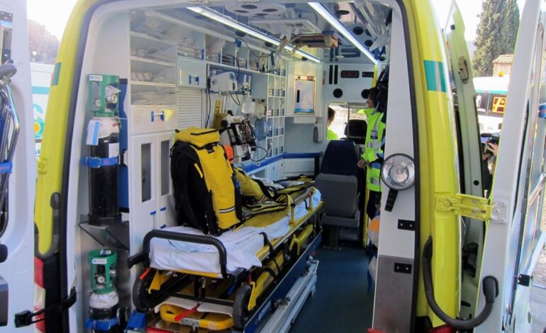 Un fallecido y otros seis afectados tras el incendio en la planta baja de una vivienda de Mondéjar