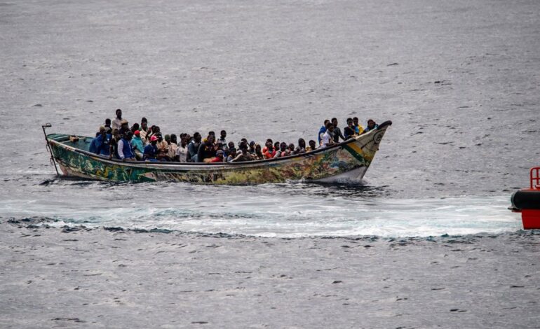 Llegan tres pateras a Baleares con 52 personas a bordo