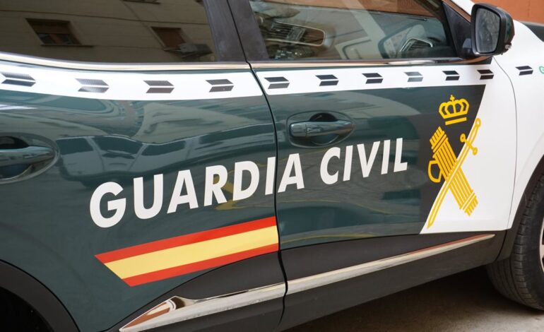 Localizadas dos personas que se habían desorientado cuando practicaban senderismo en un paraje de Ayna