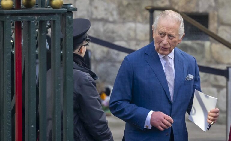 Carlos III anuncia que podrá reducir su tratamiento contra el cáncer el próximo año