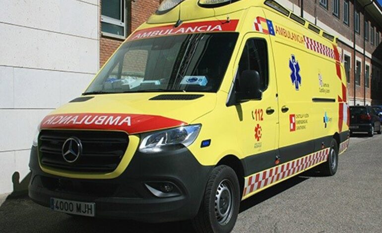 Evacuada al hospital una mujer tras el incendio de una vivienda en Salamanca