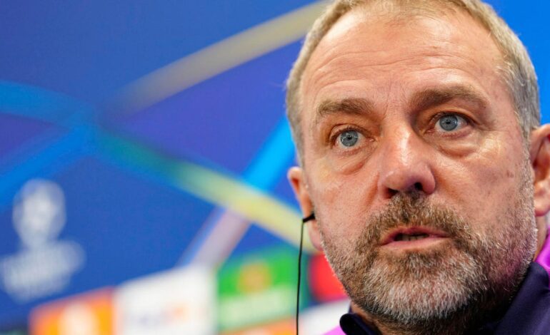 Flick se enteró del pinchazo del Madrid ante el Celta en la cama: «Recibí un whatsapp»