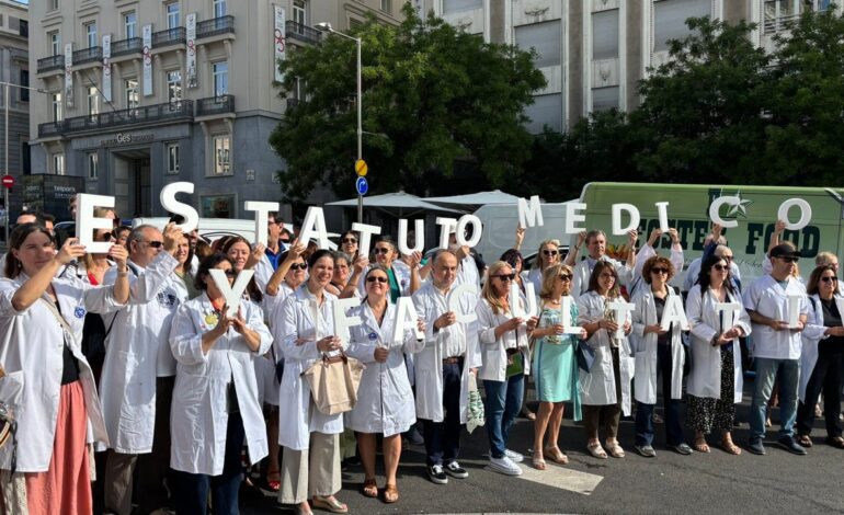 Los médicos vuelven a la huelga en Madrid este martes reclamando un Estatuto Marco propio