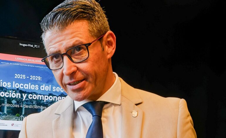 El alcalde de Almussafes dimite de todos sus cargos orgánicos del PSOE pero seguirá como primer edil