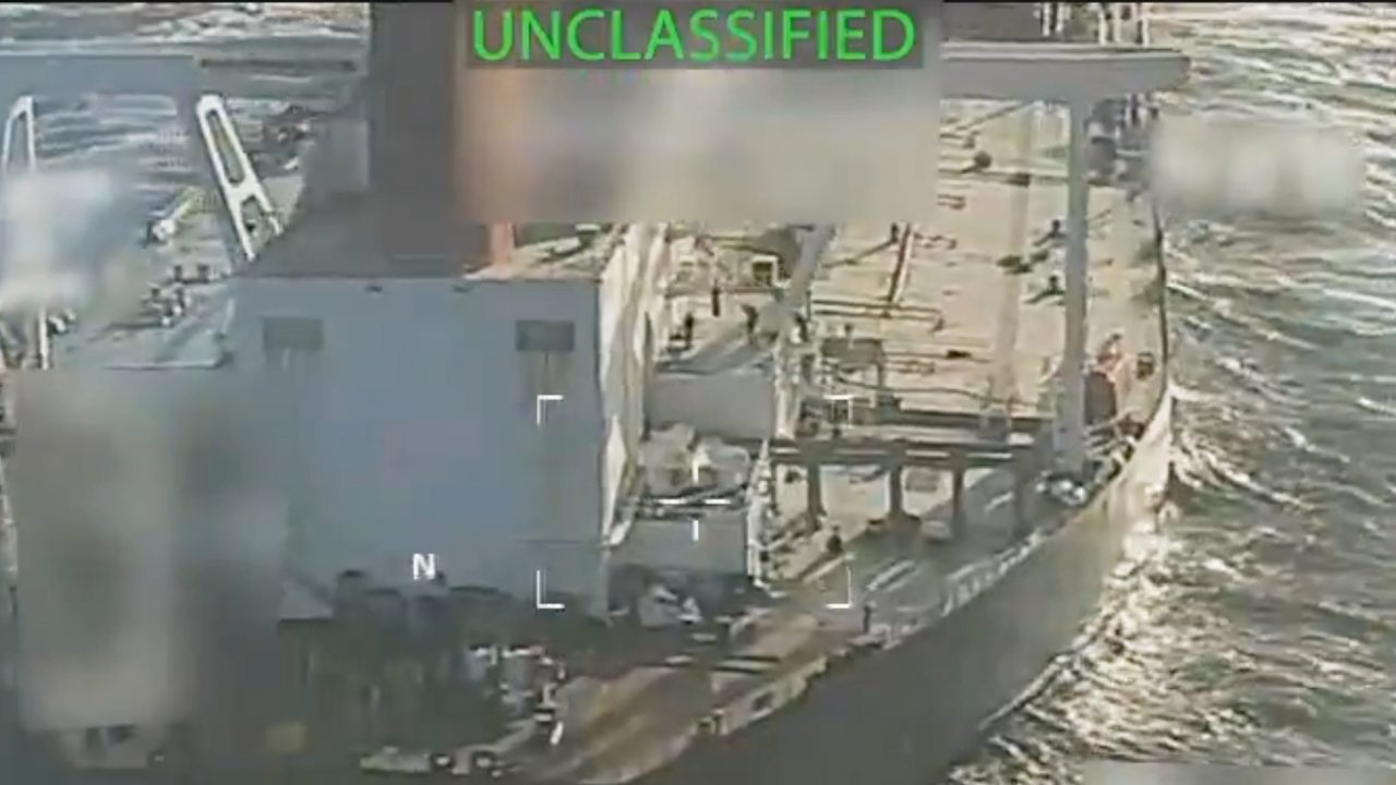 Venezuela califica de «piratería internacional» la interceptación de un petrolero por EEUU