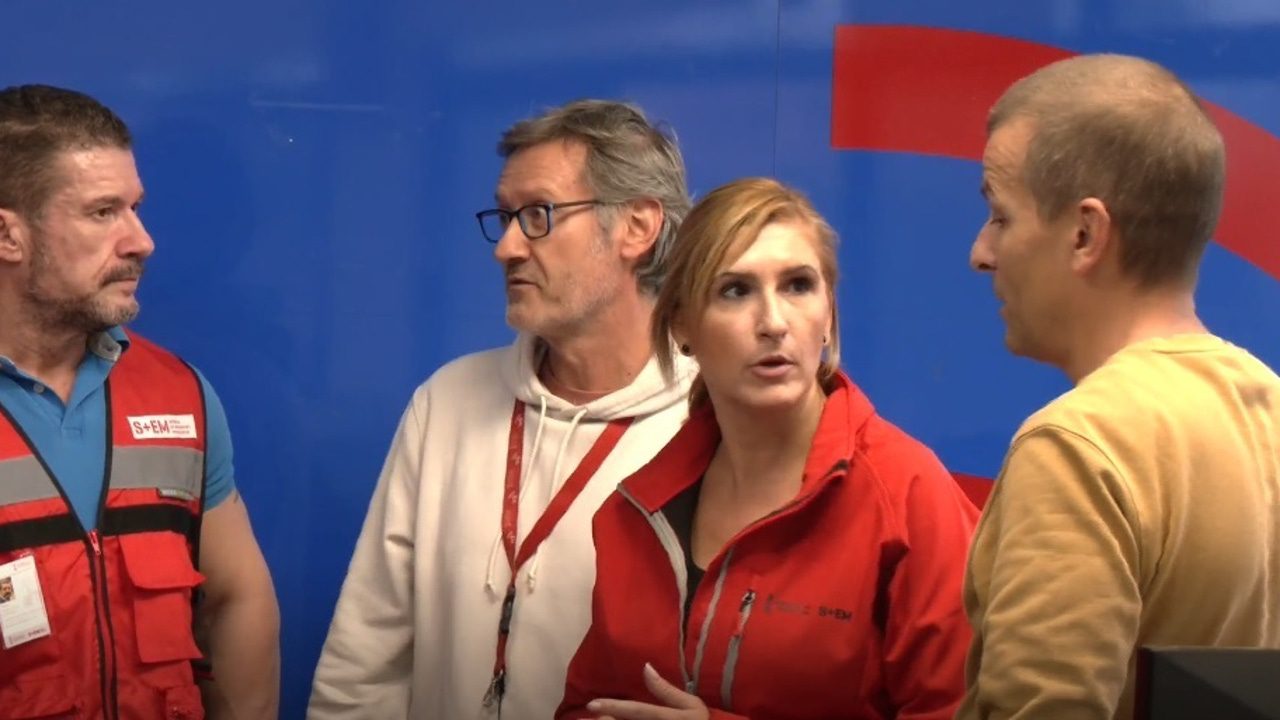 “Que suban a pisos superiores”