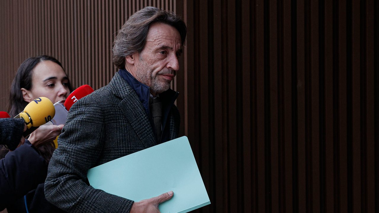 Cuenca exculpa a Mazón y asegura ante la jueza que no le dio ninguna orden a Pradas sobre cómo gestionar la DANA