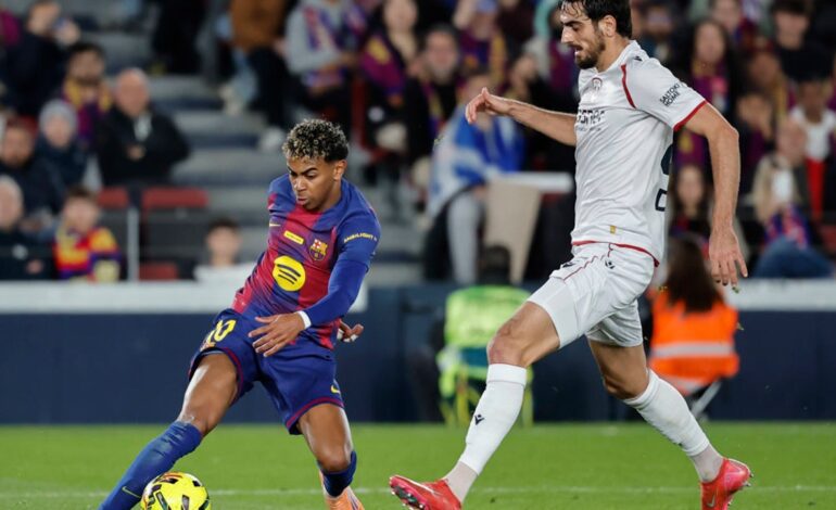 La increíble jugada de Lamine Yamal que puso en pie al Camp Nou ante Osasuna