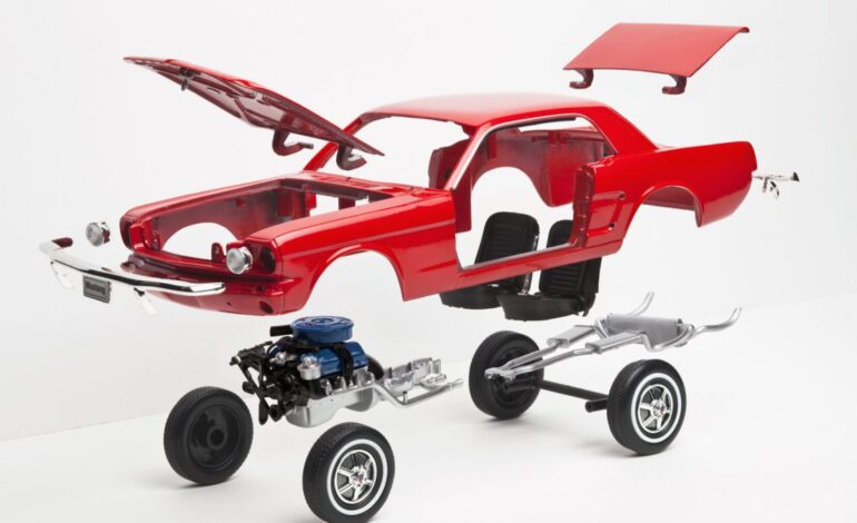 Las maquetas de coches para montar no son solo para niños y pueden ser un buen entretenimiento para estas Navidades