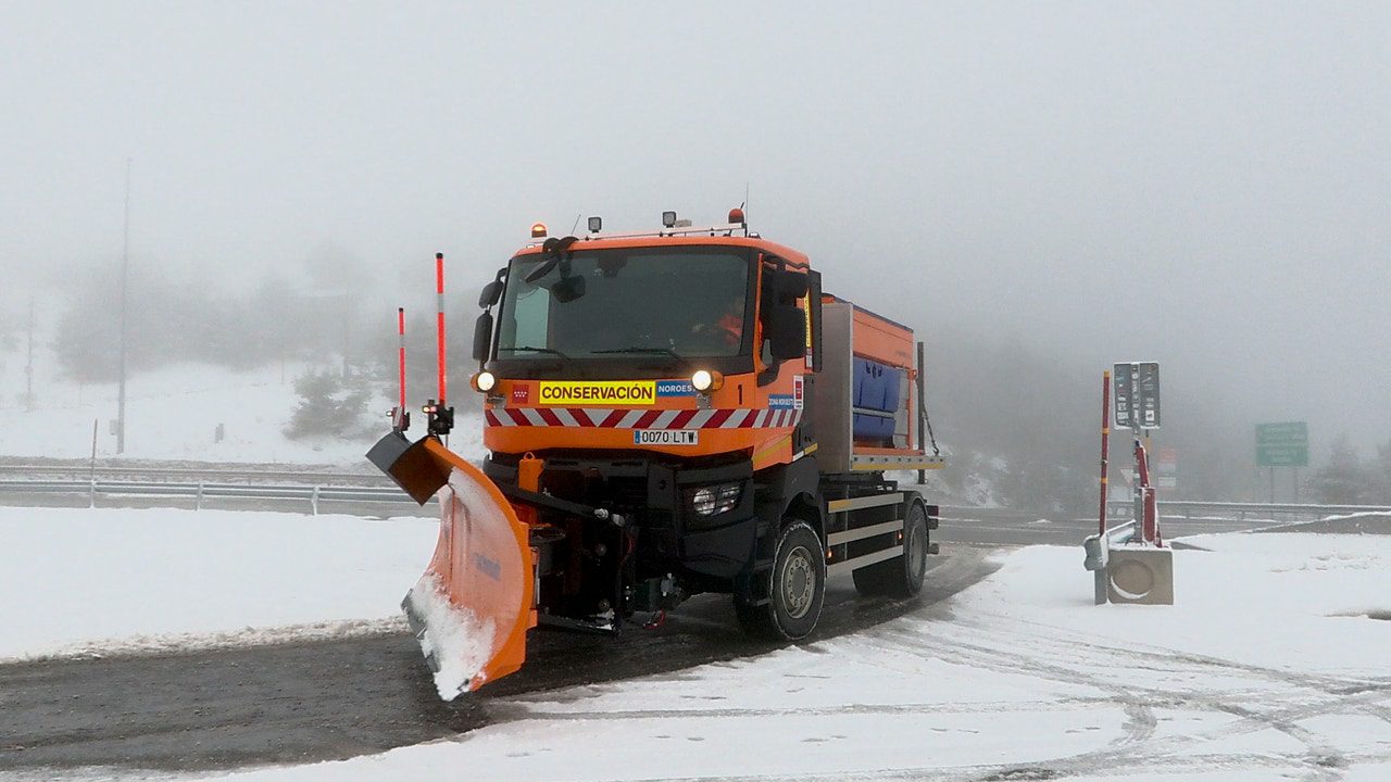 el fuerte temporal pone en alerta nueve comunidades