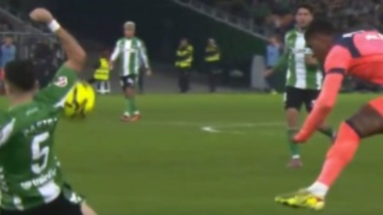 El llamativo penalti con el que el Barça cerró su ‘manita’ ante el Betis