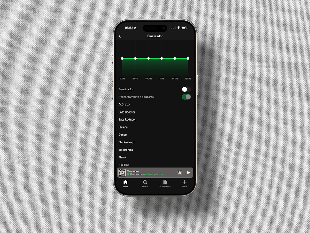 Ecualizador gráfico de Spotify en iPhone con capacidad de ajustar múltiples bandas y perfiles preestablecidos como rock o pop