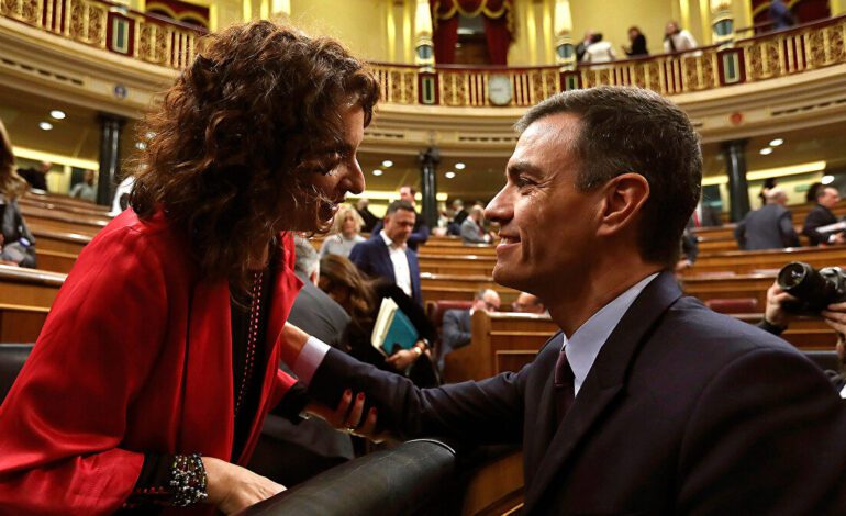El Gobierno tiene que dar marcha atrás con el Gran Hermano fiscal: ¿adiós a Verifactu?