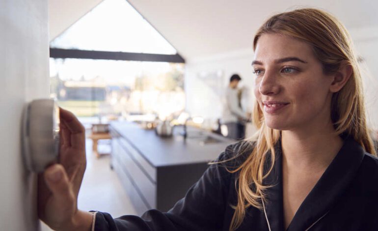 Los expertos se pronuncian sobre si apagar la calefacción por la noche es lo mejor para gastar menos y dormir mejor