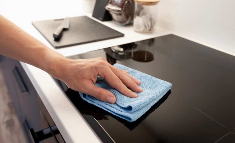 El bicarbonato es mano de santo para quitar el mal olor de las bayetas