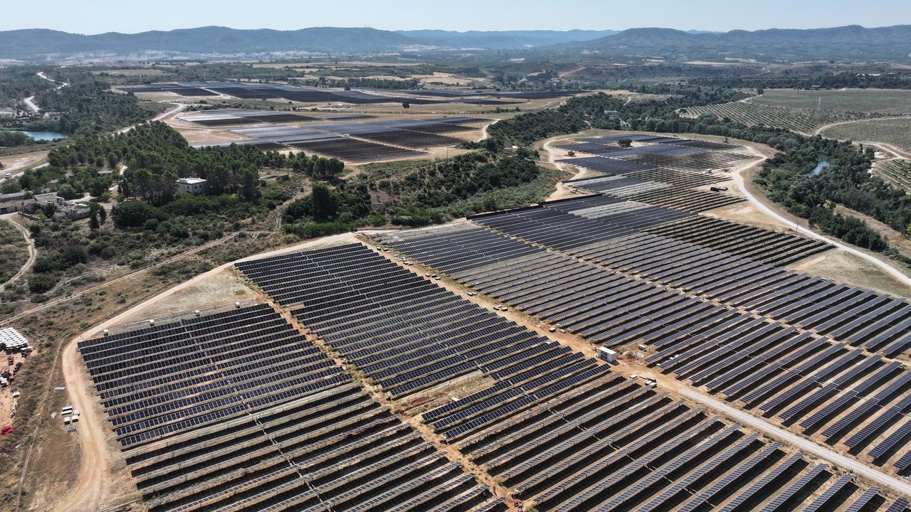 Naturgy pone en operación las fotovoltaicas Zorita I y Zorita II y supera ya los 5,5 GW renovables en operación en España