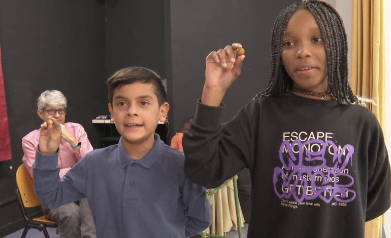 Los niños de San Ildefonso ultiman los ensayos para el sorteo de la Lotería de Navidad