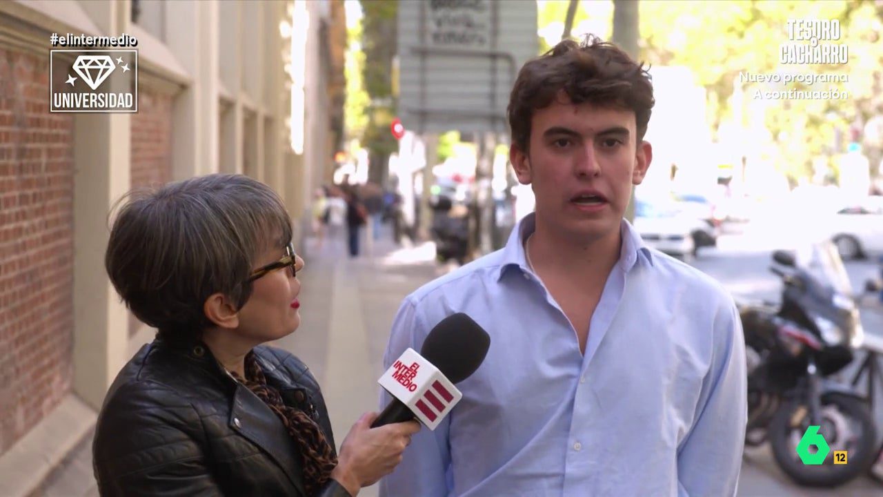 Salir con una buena carrera y llevar una vida familiar y cercana a Dios