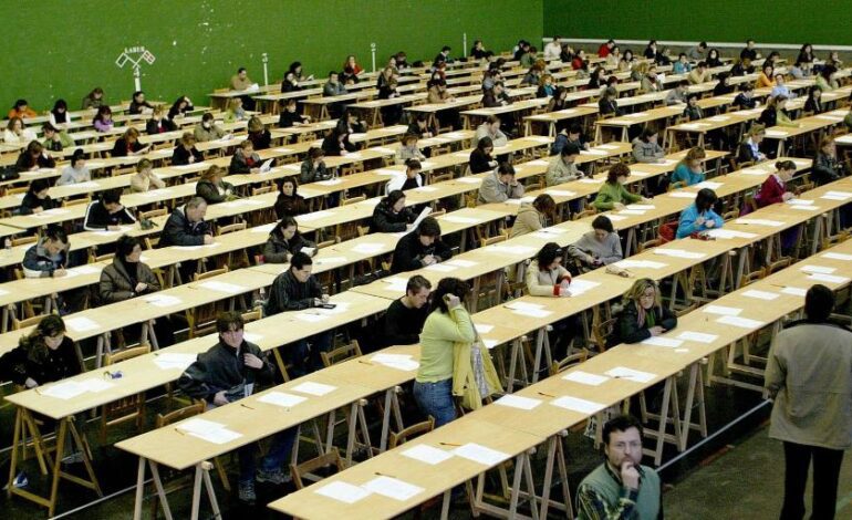 El empleo público refuerza su peso en el mercado laboral frente a la empresa privada